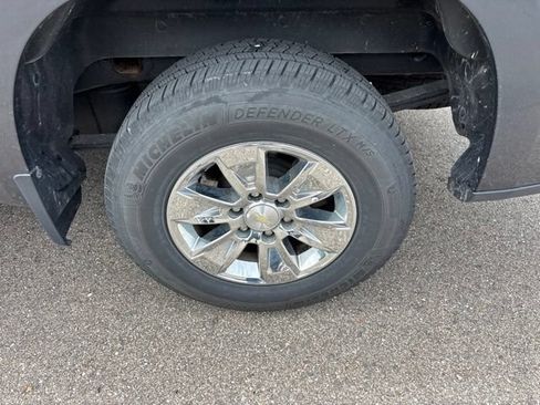 Used 2019 Chevrolet Silverado 1500 LT w/ All-Star Edition AWD/4WD image 11