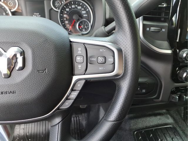 New 2026 RAM 4500 4x4 Crew Cab DRW image 22