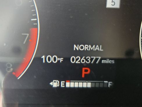 Certified 2025 Honda HR-V Sport image 23