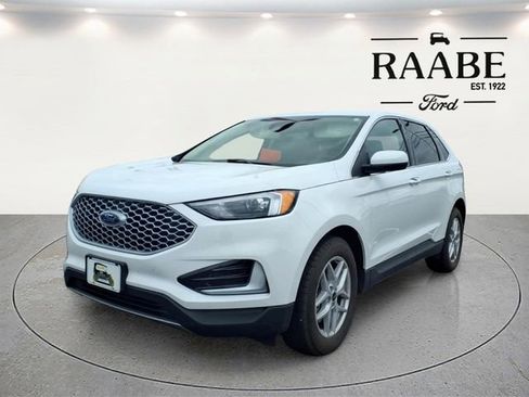 Used 2024 Ford Edge SEL AWD/4WD image 3