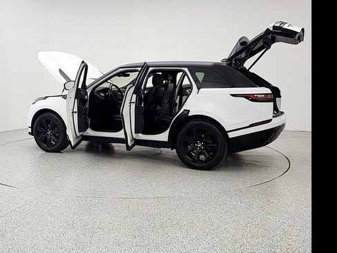 Used 2020 Land Rover Range Rover Velar R-Dynamic S AWD/4WD image 12