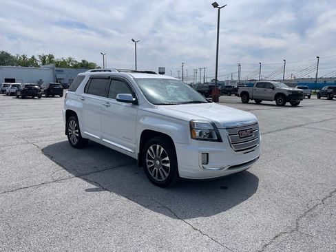 Used 2017 GMC Terrain Denali AWD/4WD image 7