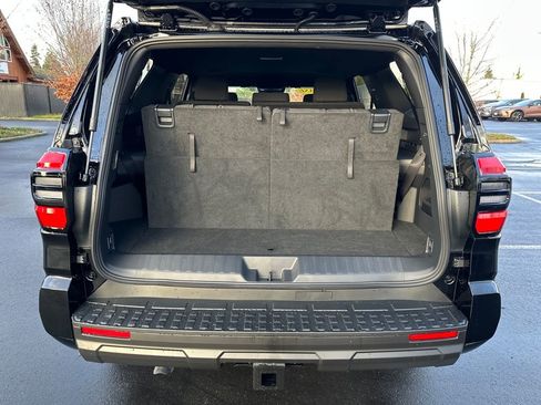 Certified 2025 Toyota 4Runner SR5 image 27