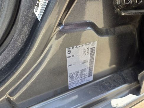 Used 2025 Nissan Altima 2.5 SV image 17