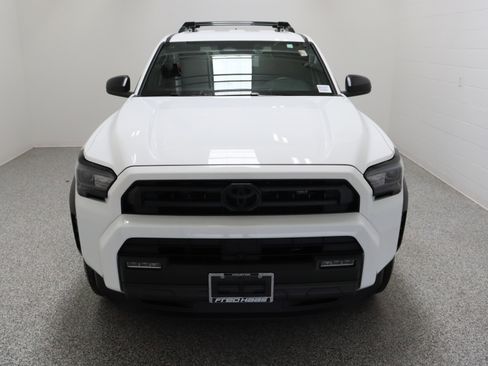 Used 2025 Toyota 4Runner SR5 RWD image 3
