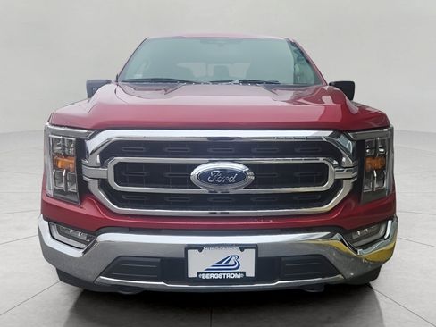 Used 2022 Ford F150 XLT w/ Equipment Group 302A High AWD/4WD image 4