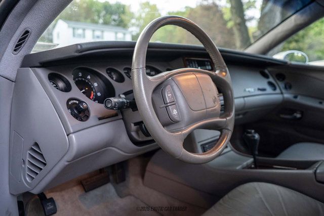Used 1999 Buick Riviera Supercharged Coupe FWD image 26