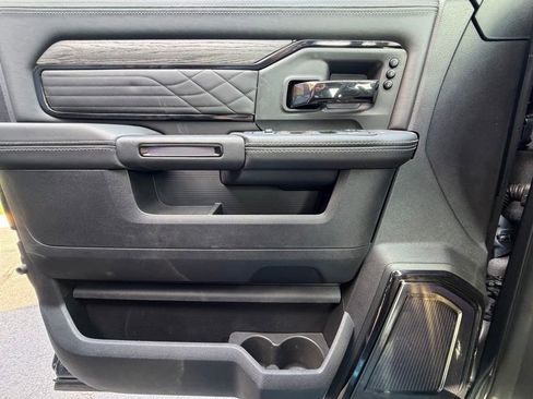 New 2026 RAM 3500 Limited AWD/4WD image 27