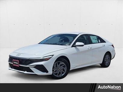 New 2025 Hyundai Elantra Blue