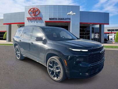 Used 2024 Chevrolet Traverse RS w/ LPO, Floor Liner Package