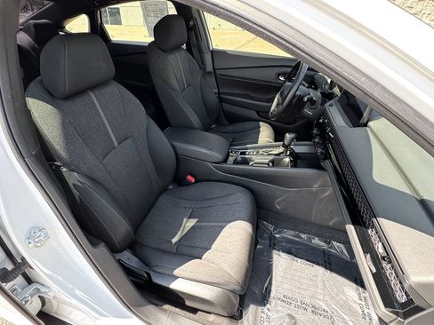 Used 2024 Honda Accord Sport image 34