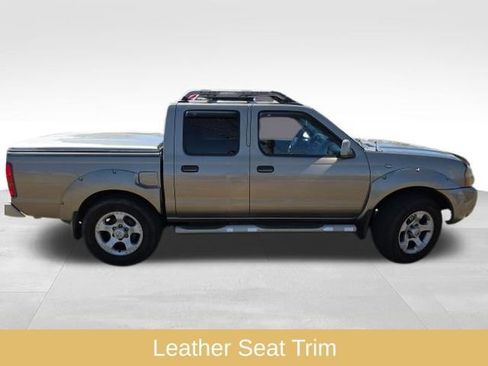 Used 2004 Nissan Frontier LE image 9