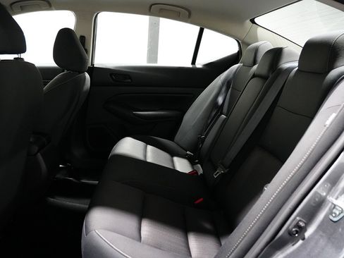 Used 2024 Nissan Altima 2.5 S image 16