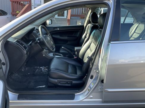 Used 2006 Honda Accord EX-L image 12