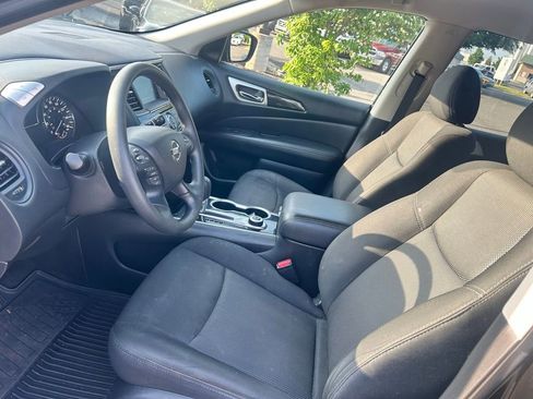 Used 2020 Nissan Pathfinder S AWD/4WD image 10