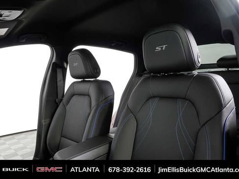 New 2026 Buick Envista Sport Touring w/ Convenience I Package image 5