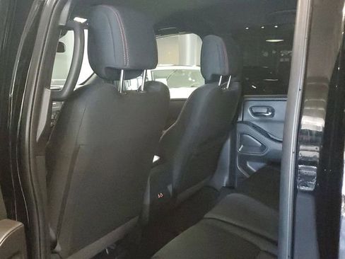 Used 2025 Nissan Frontier Pro-X image 14