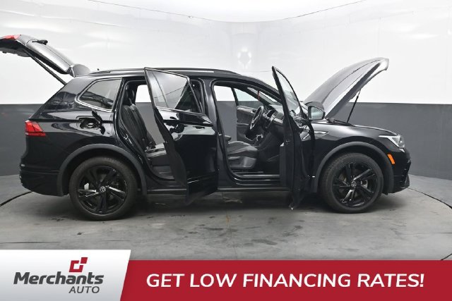 Used 2024 Volkswagen Tiguan SE R-Line AWD/4WD image 50