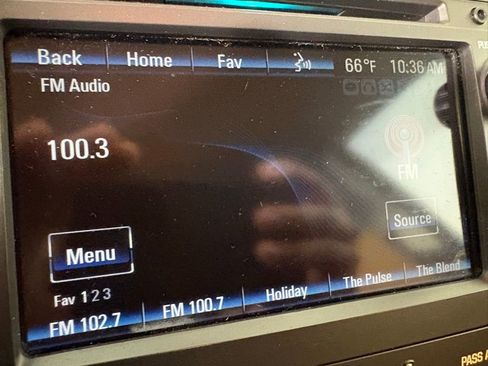 Used 2017 Buick Enclave Leather w/ Trailering Package image 27