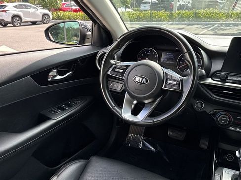 Used 2021 Kia Forte EX image 22