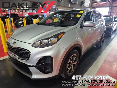 Used 2020 Kia Sportage LX FWD image 1