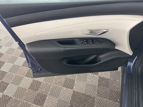 New 2026 Hyundai Tucson SE image 19