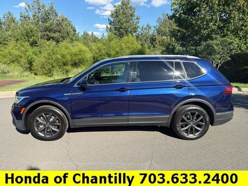 Used 2022 Volkswagen Tiguan SE AWD/4WD image 4