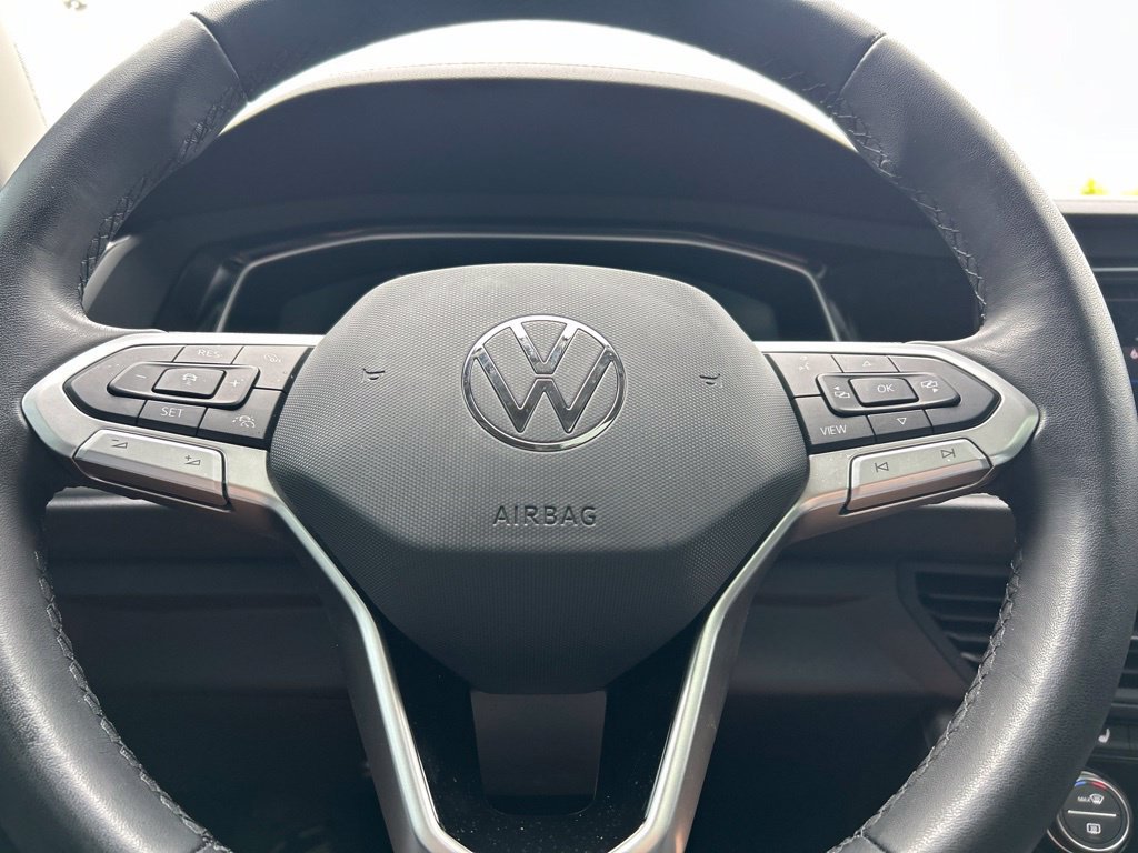 Certified 2024 Volkswagen Jetta SE FWD image 25