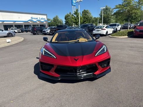 Used 2022 Chevrolet Corvette Stingray Premium Conv w/ Z51 Performance Package RWD image 3