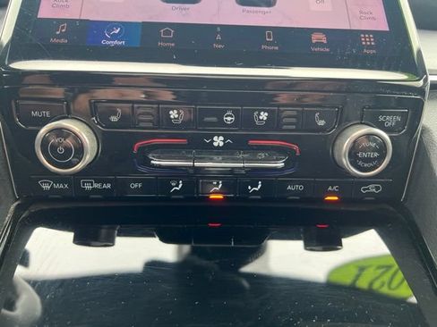 Certified 2021 Jeep Grand Cherokee L Overland w/ Luxury Tech Group IV AWD/4WD image 34
