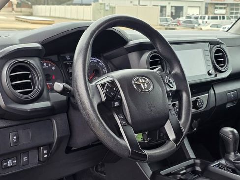 Used 2021 Toyota Tacoma SR w/ SR Convenience Package image 21