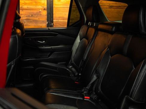 Used 2024 Honda Pilot EX-L image 11