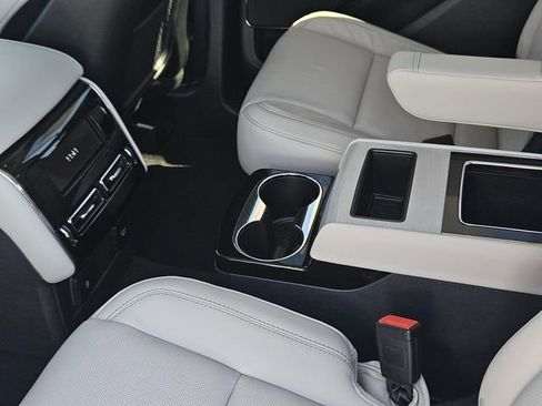 New 2026 Lincoln Aviator Reserve w/ Jet Appearance Package image 25