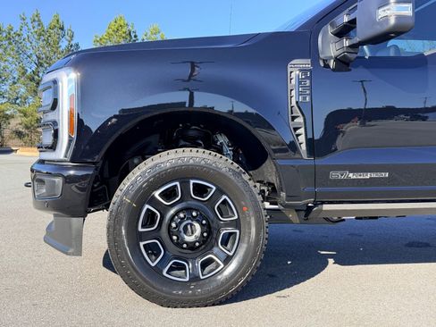 New 2026 Ford F350 Platinum w/ FX4 Off-Road Package AWD/4WD image 10