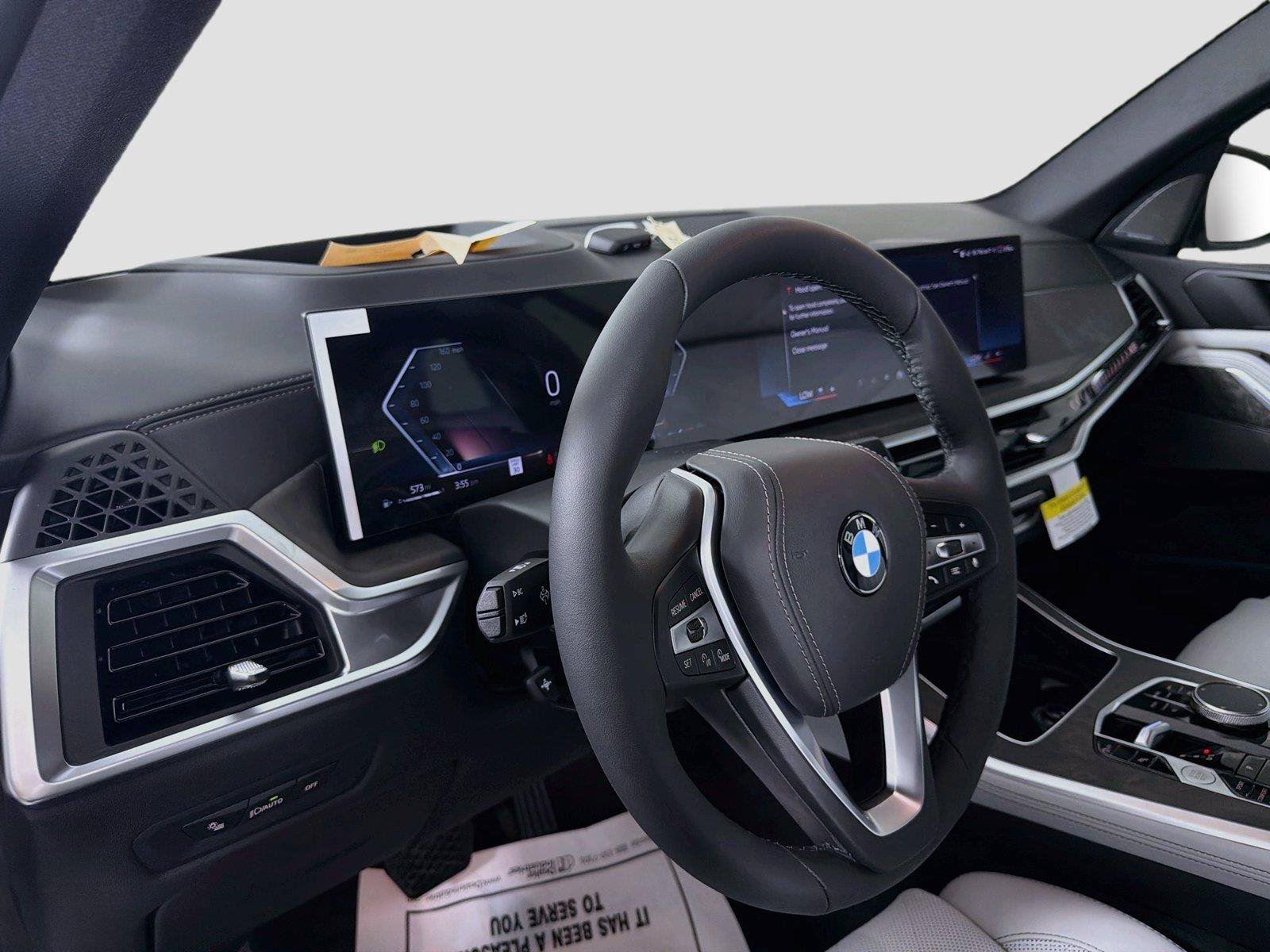 New 2026 BMW X5 xDrive40i w/ Climate Comfort Package AWD/4WD image 9