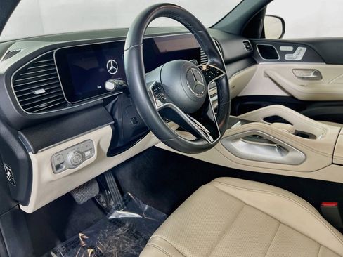Used 2024 Mercedes-Benz GLE 350 4MATIC image 9