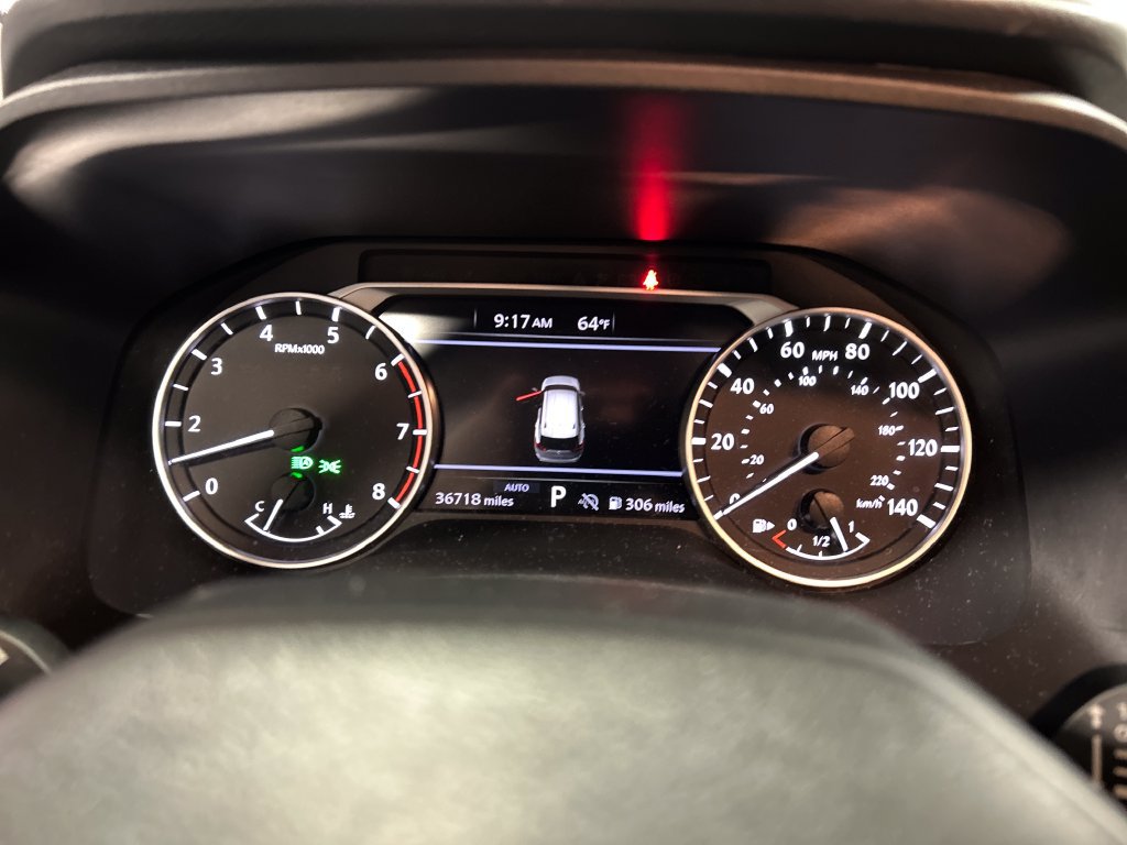 Used 2025 Nissan Rogue SV AWD/4WD image 14