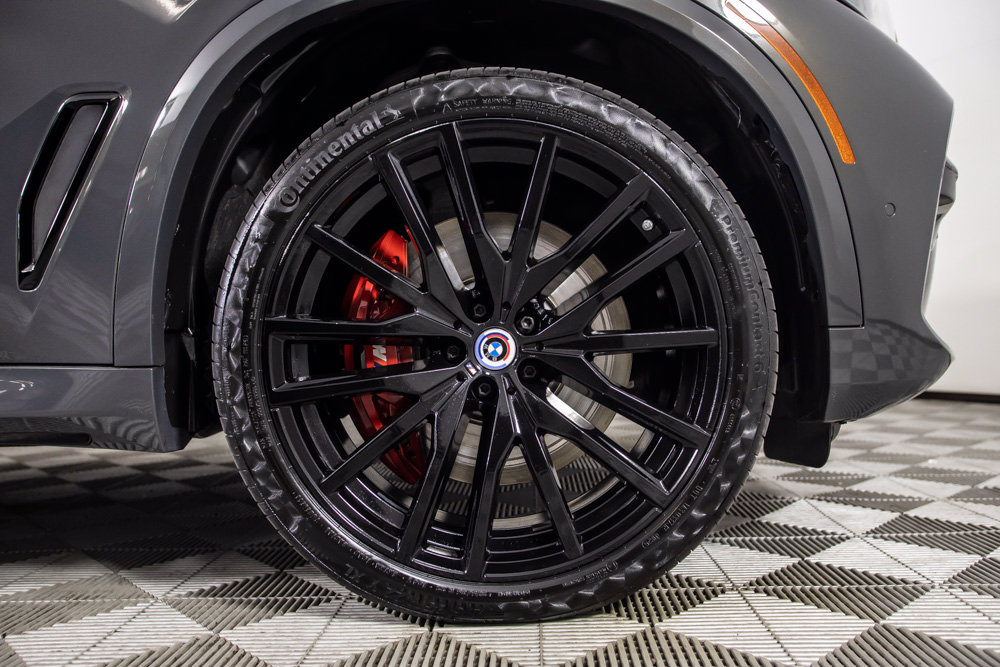 Used 2023 BMW X5 M50i w/ Executive Package AWD/4WD image 40