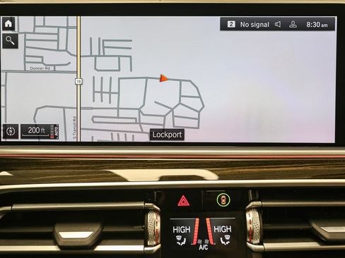 Used 2021 BMW X5 xDrive40i w/ M Sport Package image 29