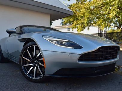 Used 2017 Aston Martin DB11 V12