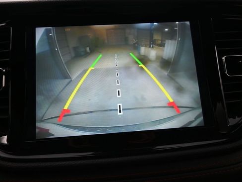 Used 2025 Dodge Durango R/T AWD/4WD image 13