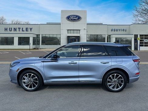 Used 2022 Lincoln Corsair Grand Touring image 7