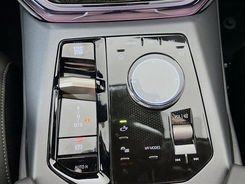 New 2025 BMW X3 xDrive30i w/ Premium Package image 19