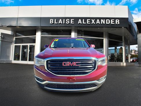 Used 2018 GMC Acadia SLE image 10