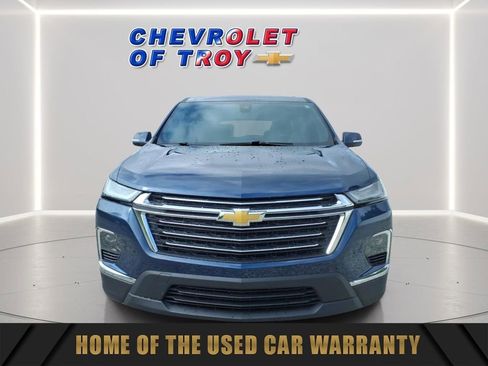 Certified 2023 Chevrolet Traverse LT FWD image 2