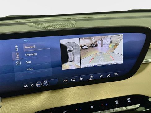 New 2026 Buick Enclave Preferred image 16