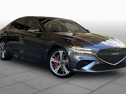 Used 2025 Genesis G70 2.5T w/ Sport Prestige Package RWD image 3
