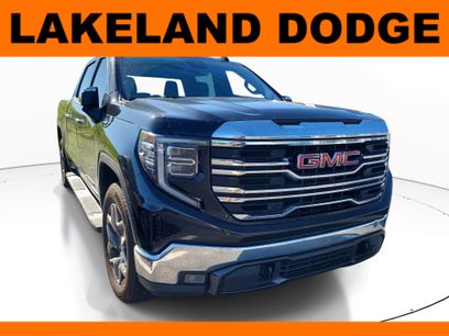 Used 2023 GMC Sierra 1500 SLT w/ SLT Premium Package