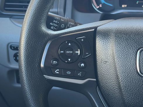 Used 2020 Honda Pilot EX image 32