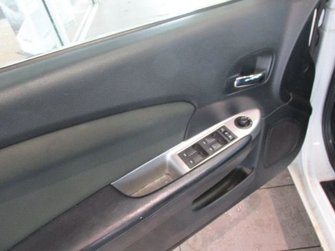 Used 2012 Chrysler 200 Touring image 18